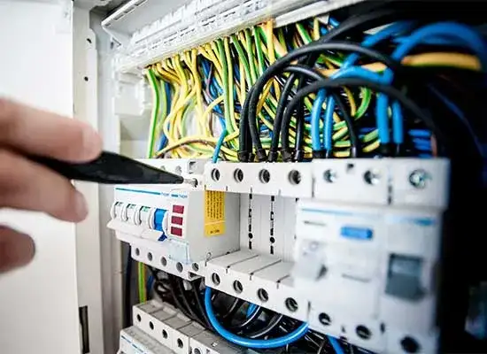 تأسيس مواسير التكييف النحاس